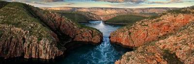 водопады